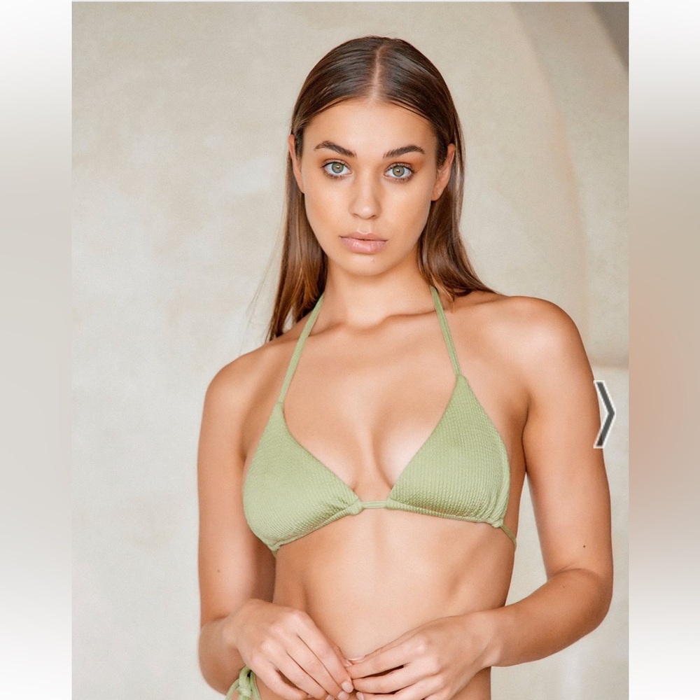 Monday swimwear bikini set